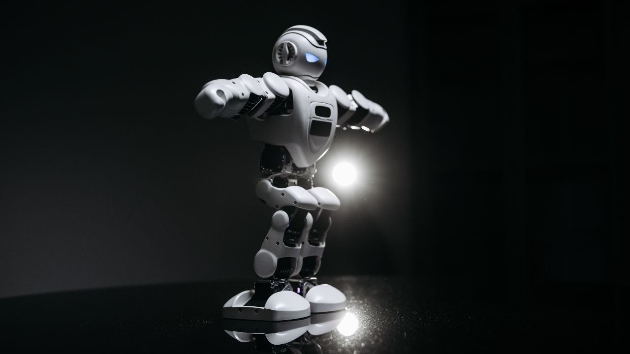 NVIDIA GR00T