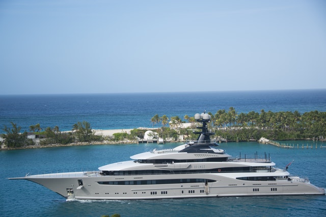 amazing yacht facts