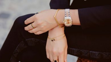 A girl wearing a Bracelet