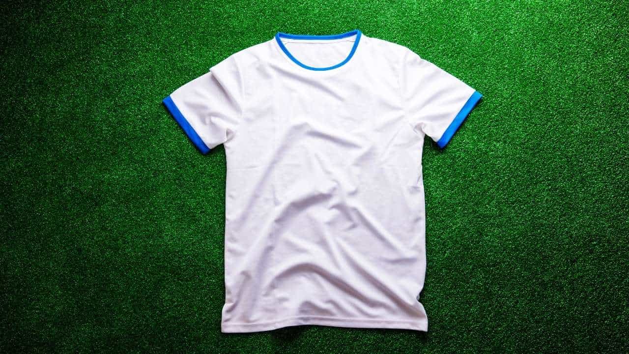 sports shirt