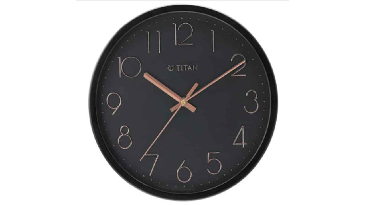 Contemporary Black Wall Clock with Silent Sweep Technology