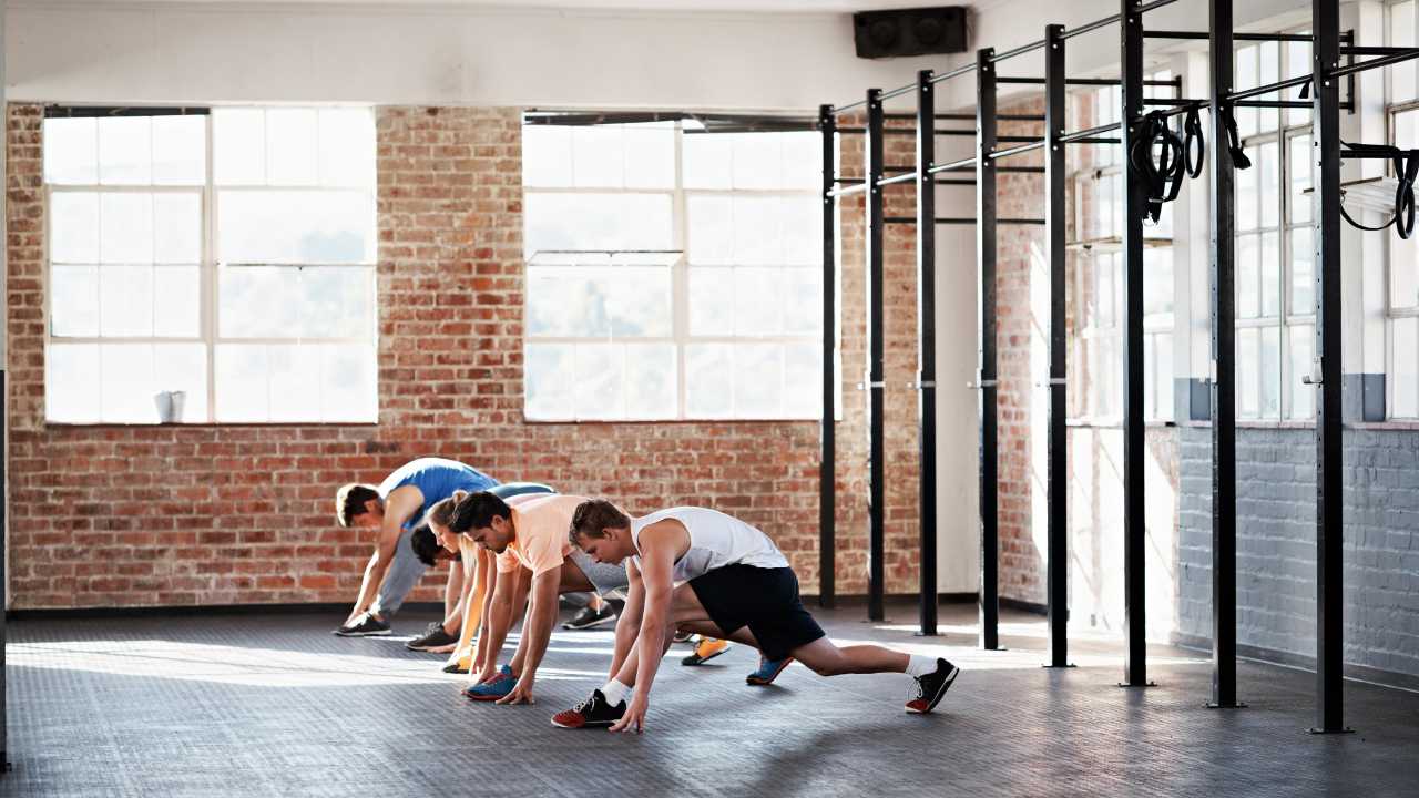 men doing workout